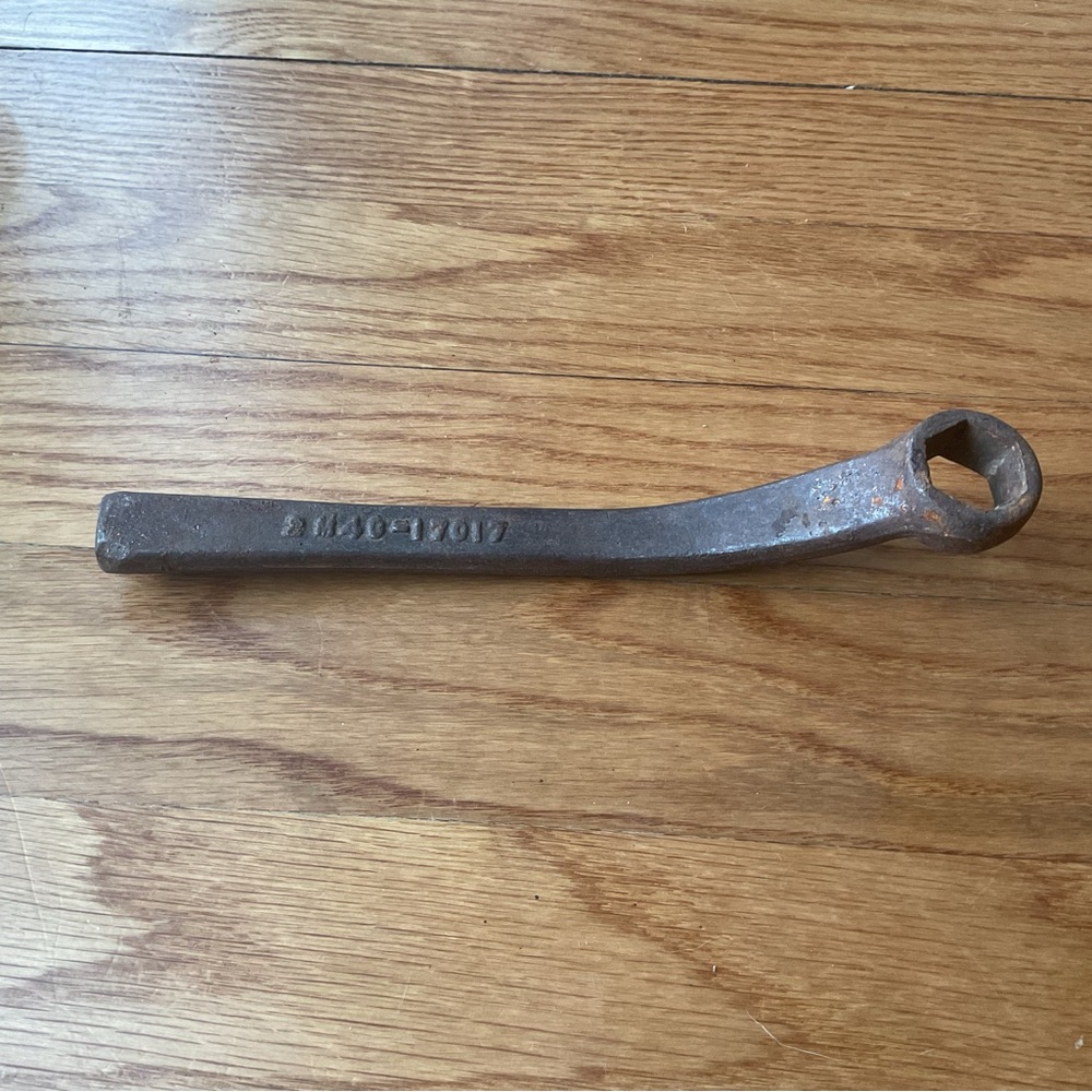 Vintage Ford Script Model-T Hex Box End Wrench 8 M40-17017 Surface Rust